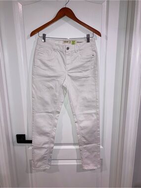 Point Zero White Skinny Jeans - size 4